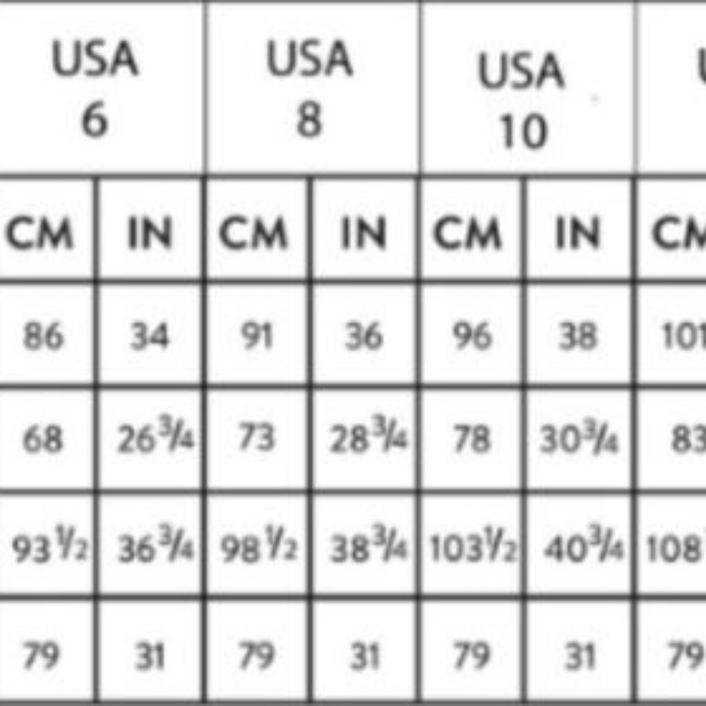 CLEARANCE FINAL PRICE imported Crop Top and Jogger set - Picture 10 of 10